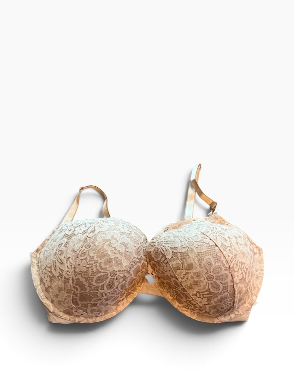 Victoria’s Secret Lace Push-Up Bra in Nude
